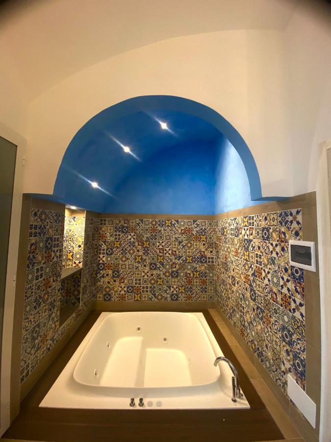 San Nicola Suite & Mini Apartment Sorrento Dış mekan fotoğraf