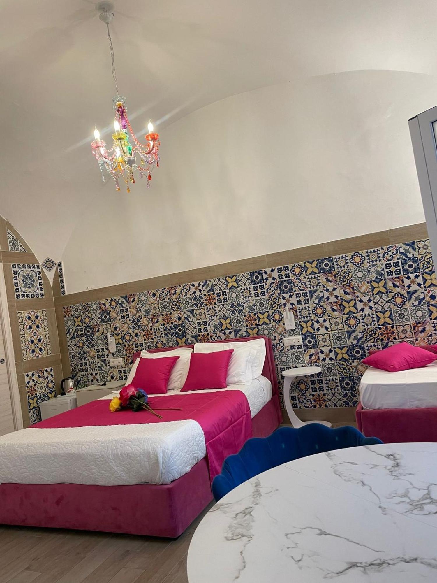 San Nicola Suite & Mini Apartment Sorrento Dış mekan fotoğraf