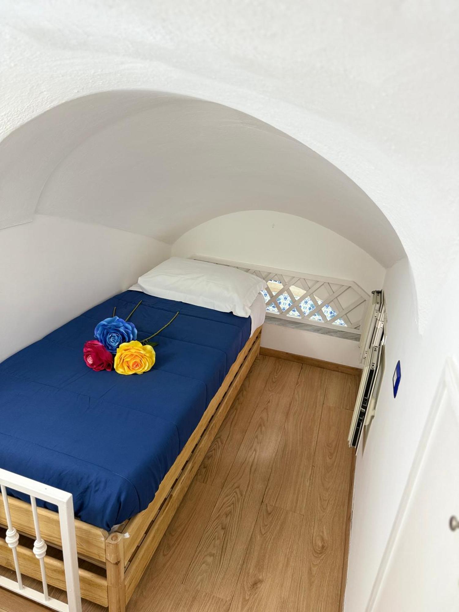 San Nicola Suite & Mini Apartment Sorrento Dış mekan fotoğraf